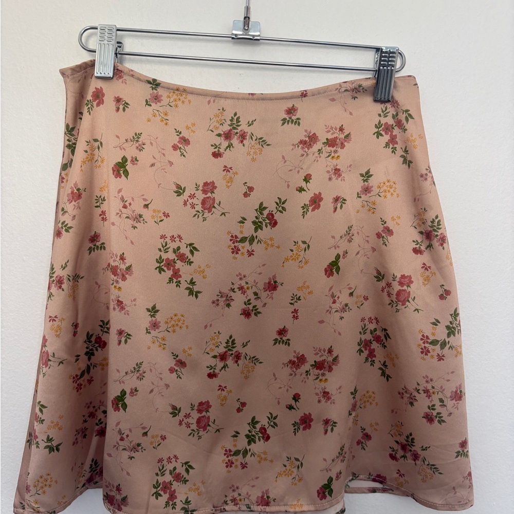 Reformation 100% silk Floral Peach A-Line Skirt